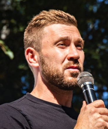 Сергей Почтарёв