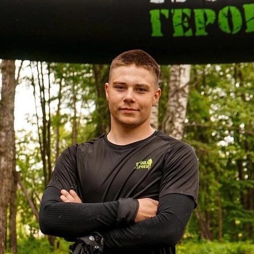 Емельянов Денис